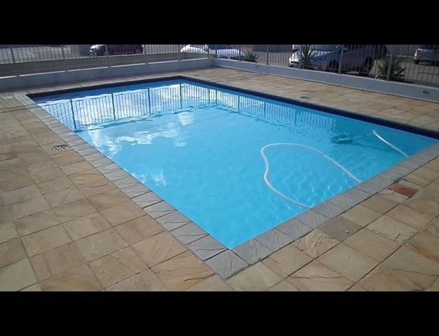 2 BEDROOM APARTMENT FOR SALE IN UMHLANGA RIDGE